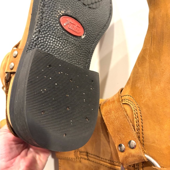 Men's Tan Leather Boots - Picture 9 of 9